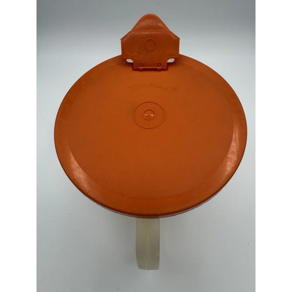 Vintage Tupperware Measuring Cup/Pitcher 1288-2‎ With Orange Lid Made In USA